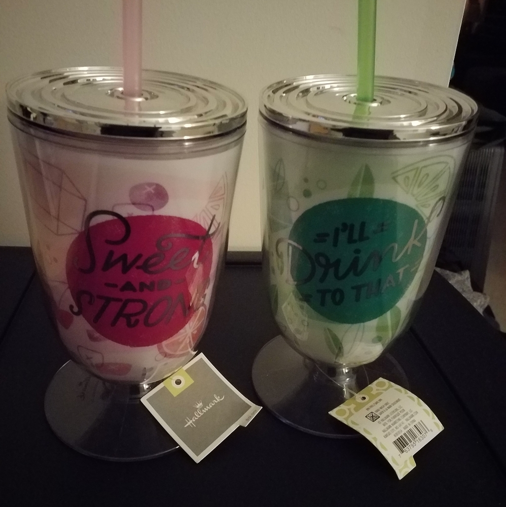 2 Hallmark plastic cups